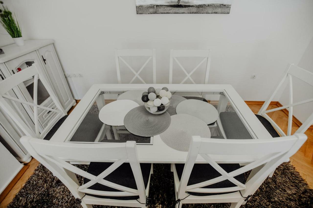 Ðakovo Apartman M5 מראה חיצוני תמונה